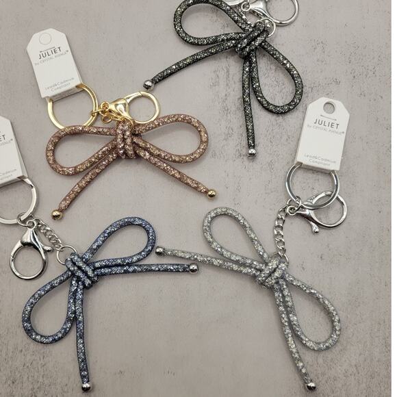 White Silver Mesh Coquette Bow Keychain Bag Charm - Picture 2 of 2